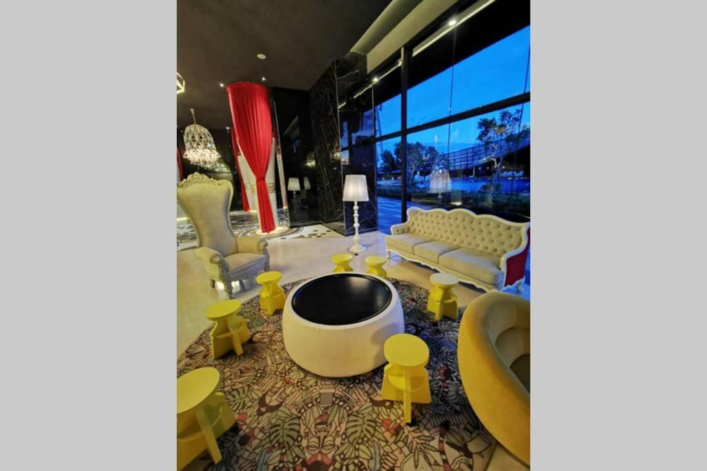 HappyHome @ Arte Mont Kiara Kuala Lumpur Hartamas Damansara Luaran gambar
